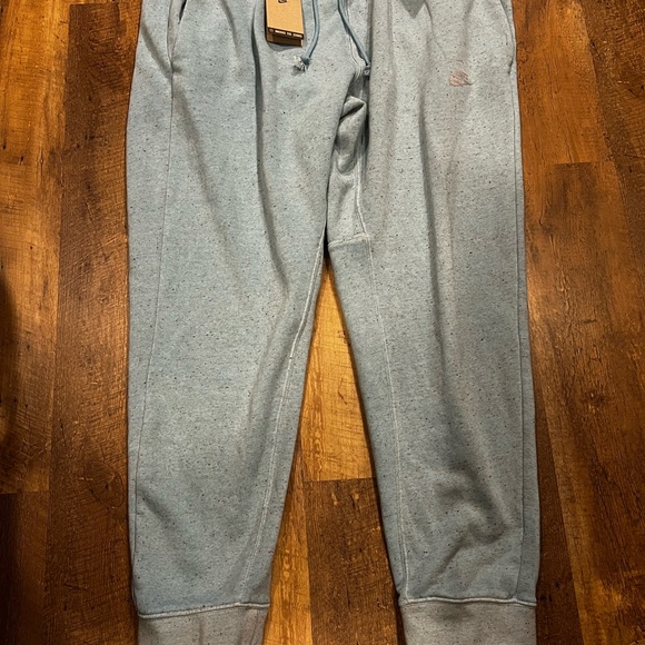 Nike Club Fleece Plus Pants Joggers- NEW - Picture 6 of 6